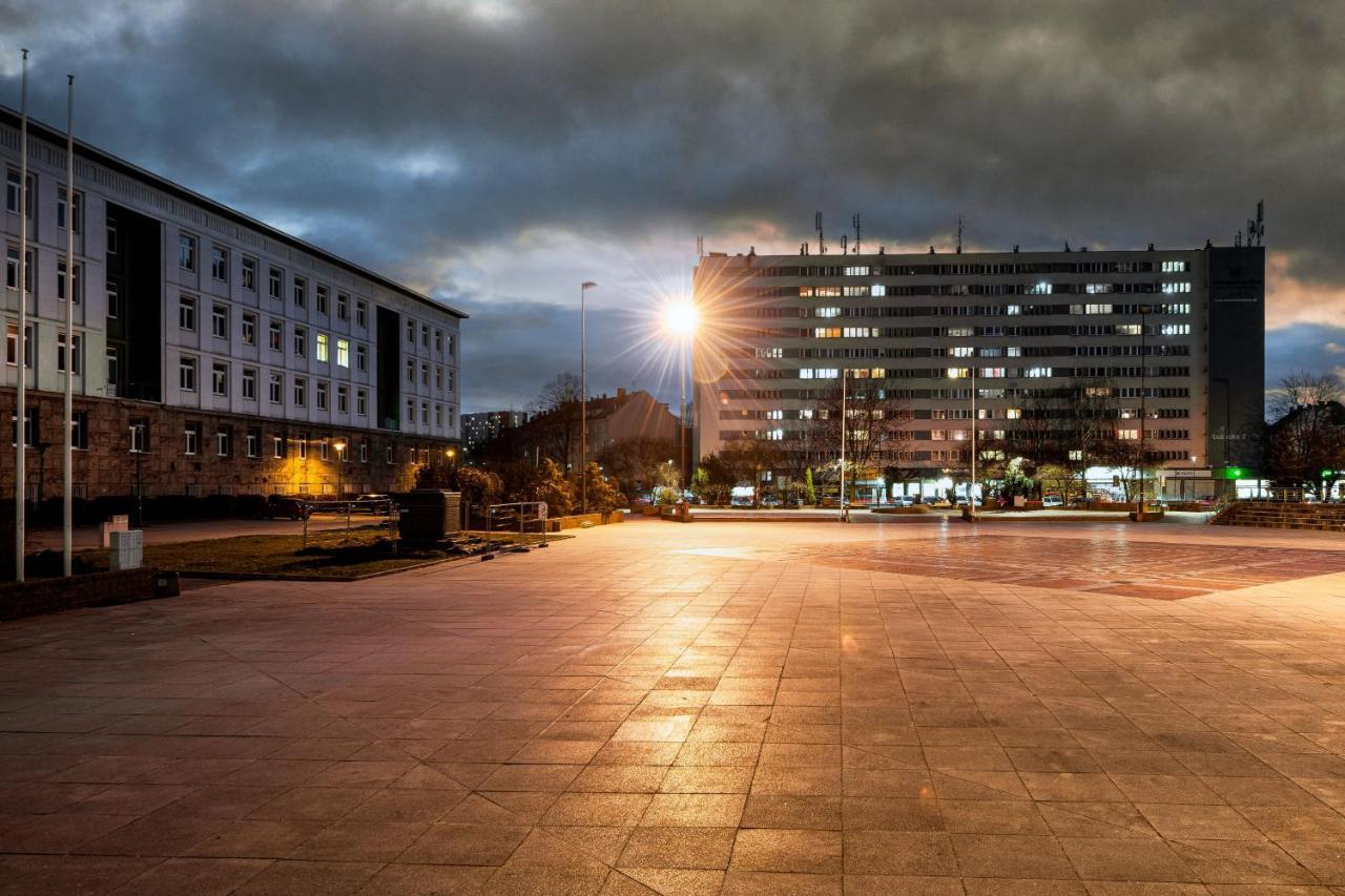 Kairos Apartments - Silver - Darmowy Parking, Scisle Centrum Gliwice Bagian luar foto